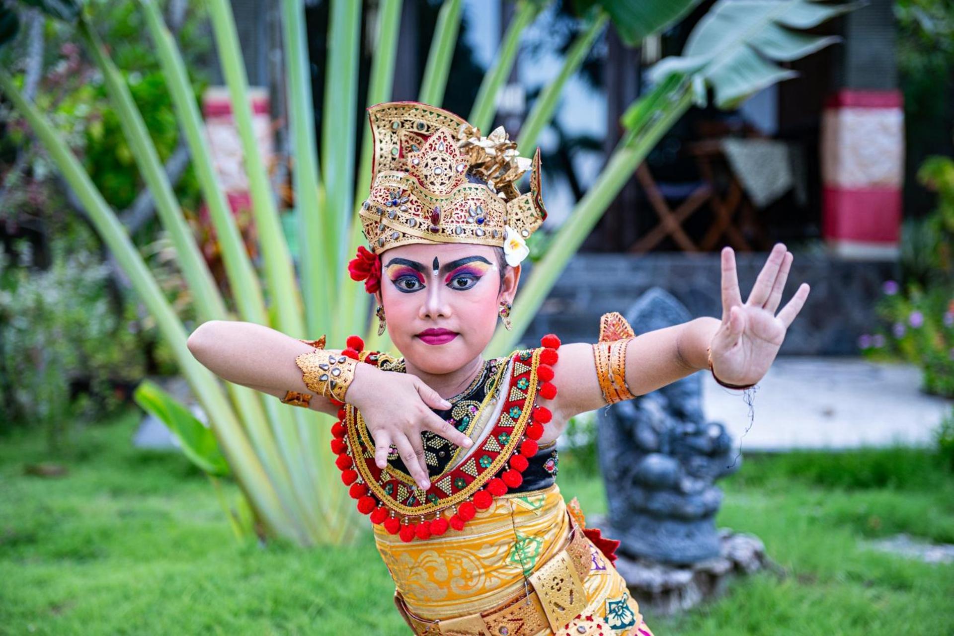 Retreat Villa Toraja Baturinggit クブ エクステリア 写真